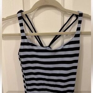 Lululemon Striped Workout Top Sz 4